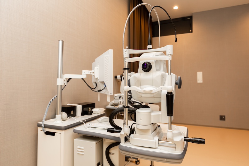 レーザー検眼鏡（OCT・眼底カメラ）