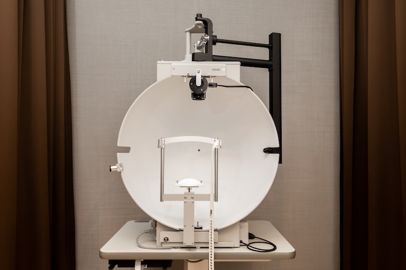 手動式視野計（ペリメーター）